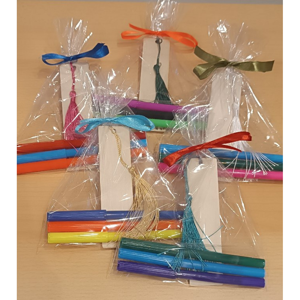 ΞΥΛΙΝΟΣ ΣΕΛΙΔΟΔΕΙΚΤΗΣ ΜΕ 3 ΜΑΡΚΑΔΟΡΟΥΣ ΛΕΠΤΟΥΣ